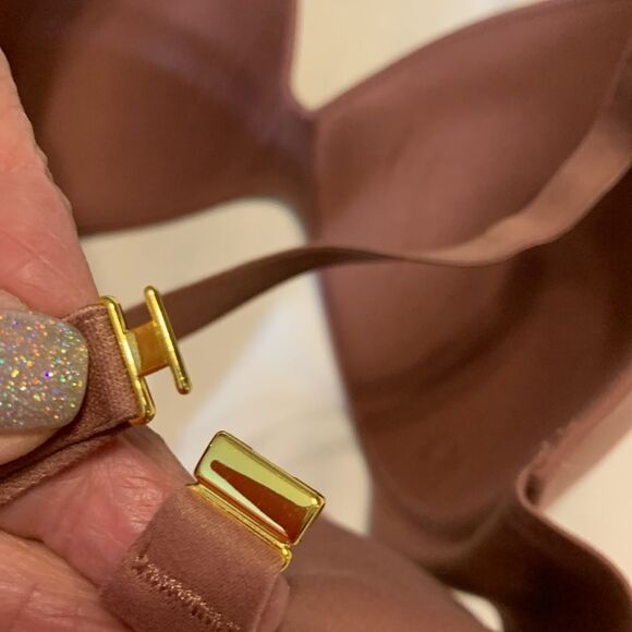 Victorias Secret Sz 32DDD "Incredible" pushup underwire bra/adjusts 2 Razorback - Picture 7 of 11